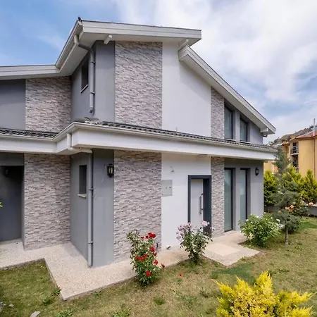 Sleeps 6, Luxurious Modern - Awz 266 *